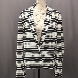 Ann Taylor blazer. Classic black and white.
